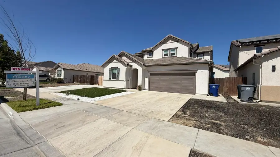 2044 Edward Street, Los Banos, CA 93635 - #2