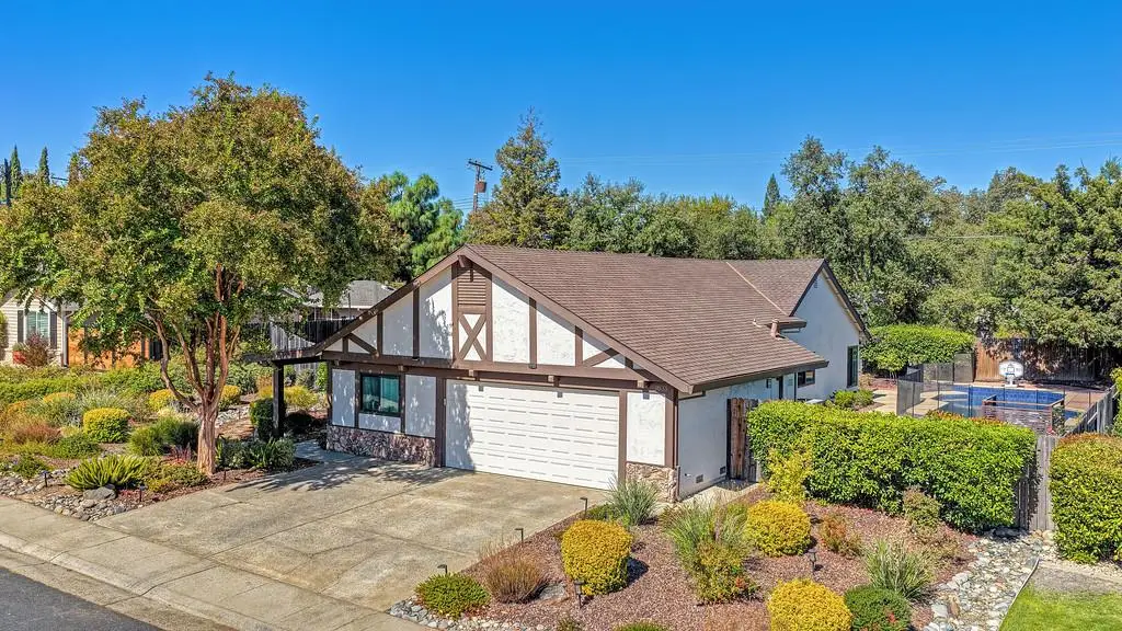 1833 Woodacre Way, Roseville, CA 95661 - #1