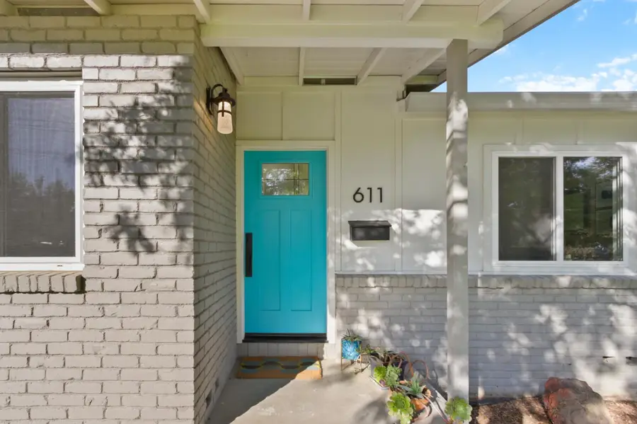 611 K Street, Davis, CA 95616 - #2