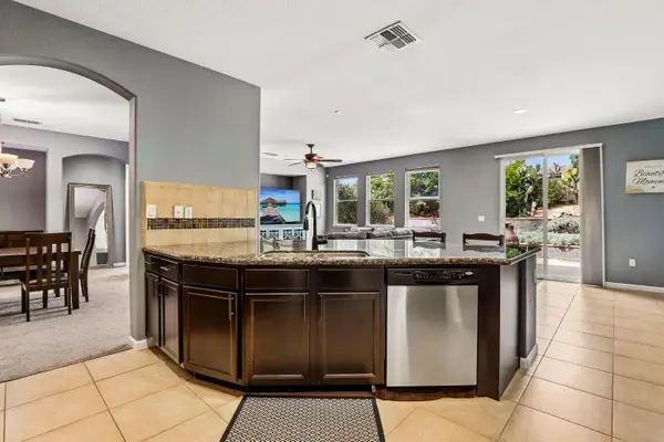 9008 Clarissa Drive, Orangevale, CA 95662