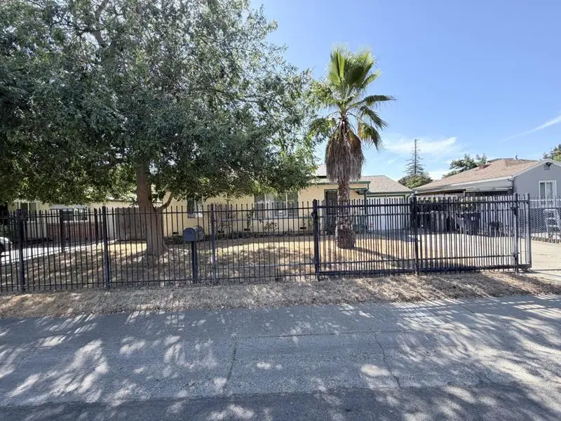 5740 63rd Street, Sacramento, CA 95824 - #3