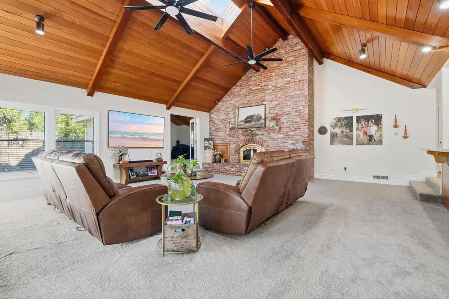 6126 Van Alstine Avenue, Carmichael, CA 95608 - #2