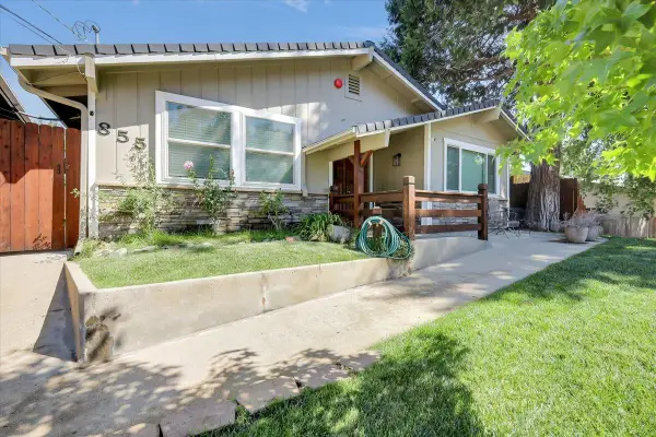 855 Forest Glade Circle, Grass Valley, CA 95945