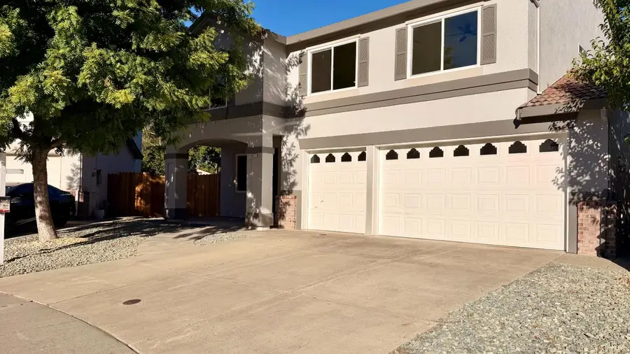 5417 Elk Hollow Court, Elk Grove, CA 95758 - #2