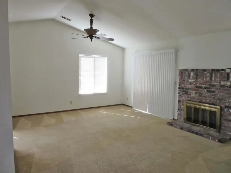 1919 Amberwood Court, Stockton, CA 95207 - #3