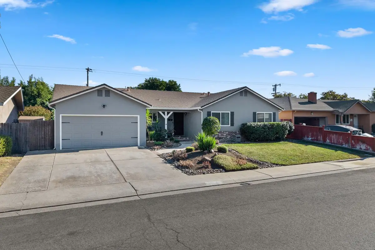2948 Del Rio Drive, Stockton, CA 95204 - #1