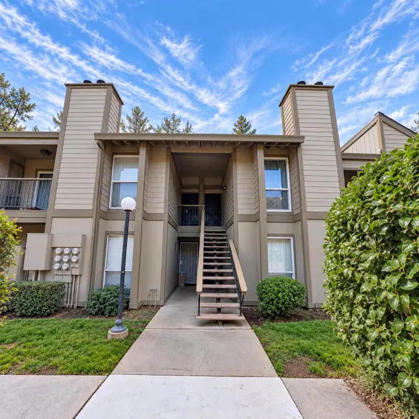 7283 Florin Mall Drive #6, Sacramento, CA 95823