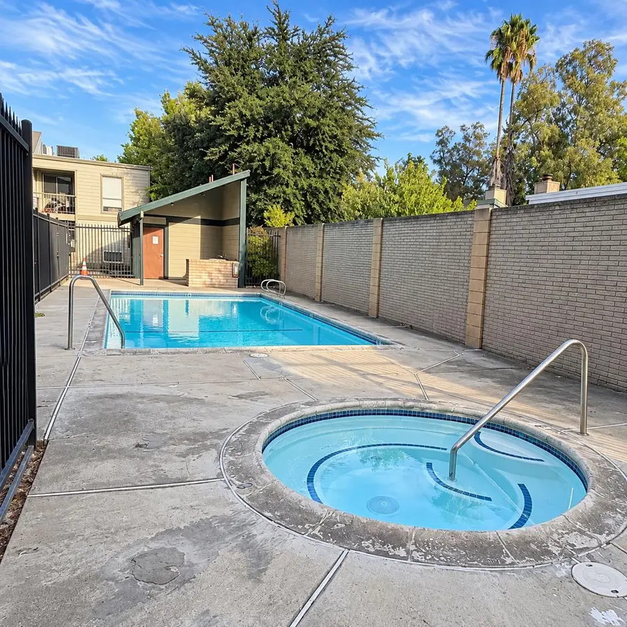 7283 Florin Mall Drive #6, Sacramento, CA 95823 - #2