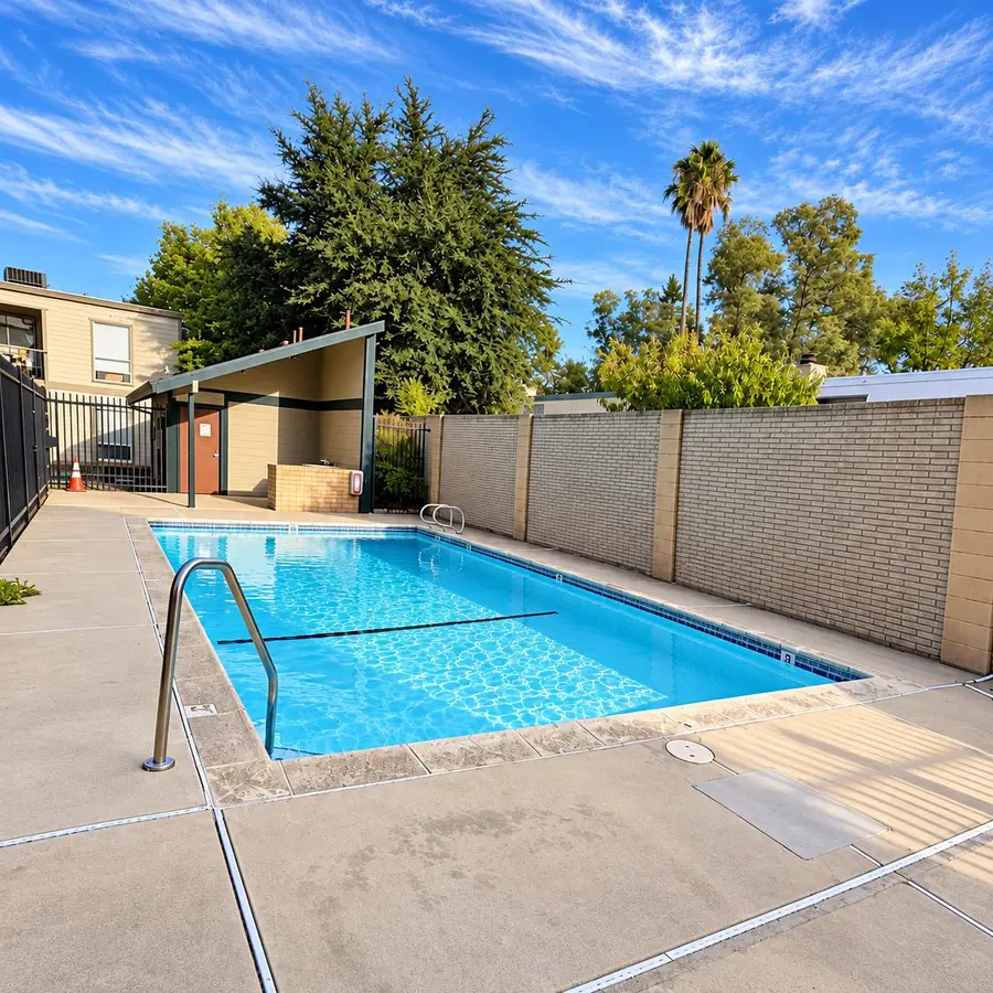 7283 Florin Mall Drive #6, Sacramento, CA 95823 - #3