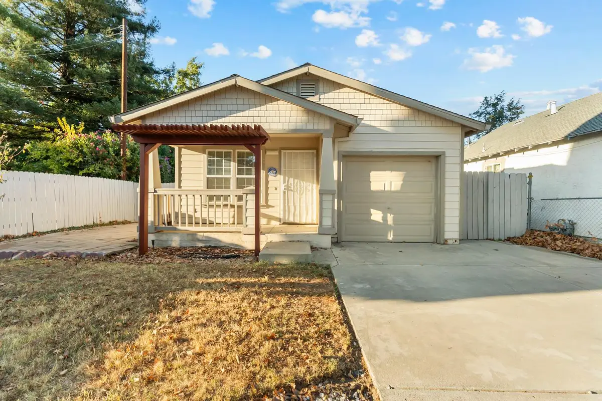 3611 23rd Avenue, Sacramento, CA 95820 - #1