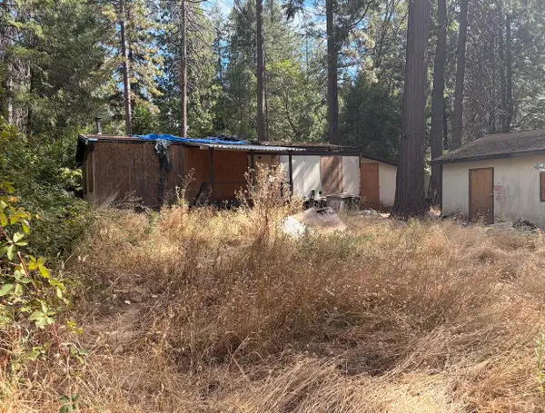 14785 Glenwood Drive, Magalia, CA 95954