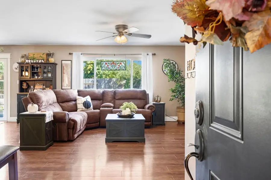 1147 Brunswick Way, Sacramento, CA 95833 - #3