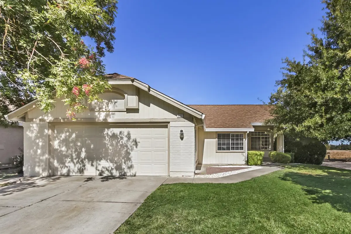 6109 Brockenhurst Drive, Elk Grove, CA 95758 - #1