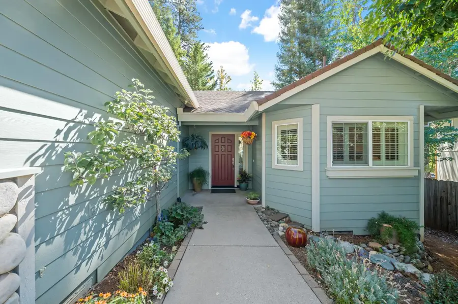 212 Elysian Place, Grass Valley, CA 95945 - #3