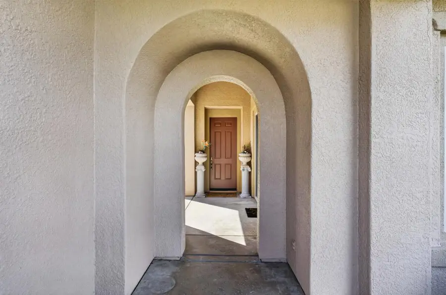 18204 Mallard Street, Woodland, CA 95695 - #2
