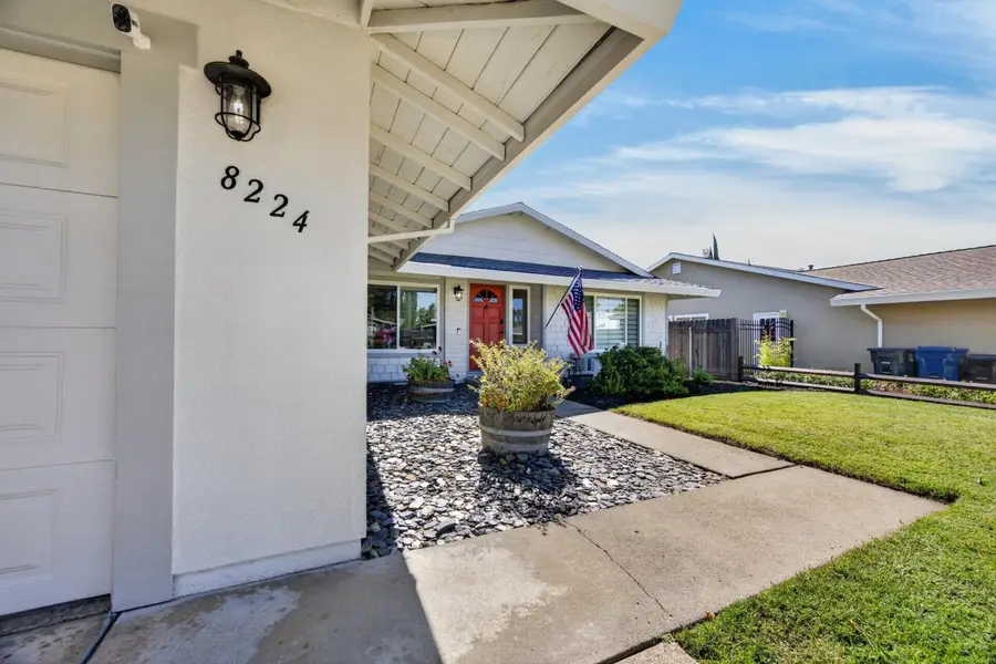 8224 Blue Oak Way, Citrus Heights, CA 95610 - #2