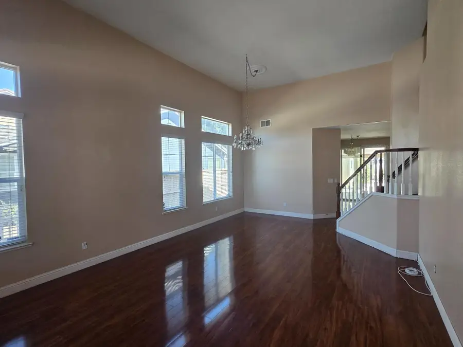 5420 Spur Street, Riverbank, CA 95367 - #3