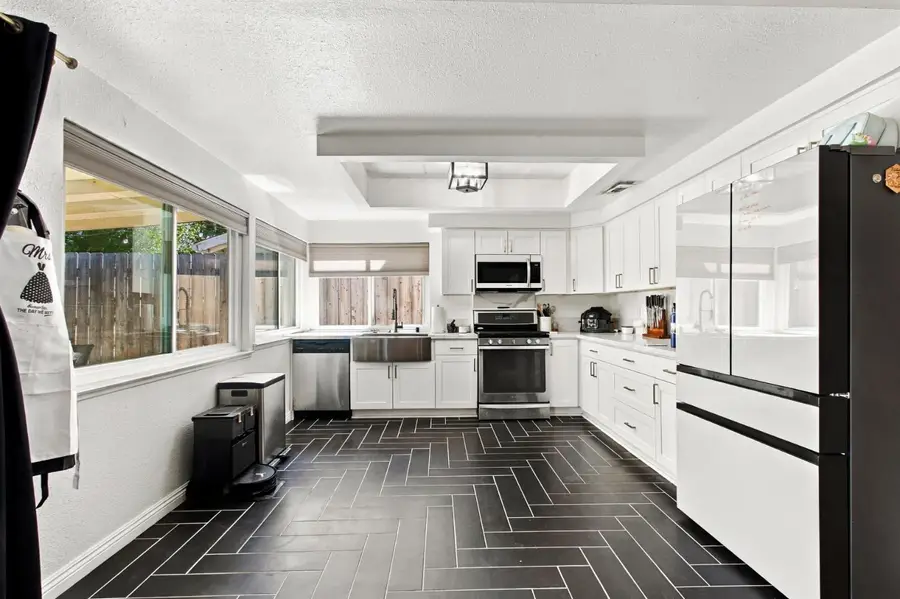 2767 Londonderry Drive, Sacramento, CA 95827 - #3