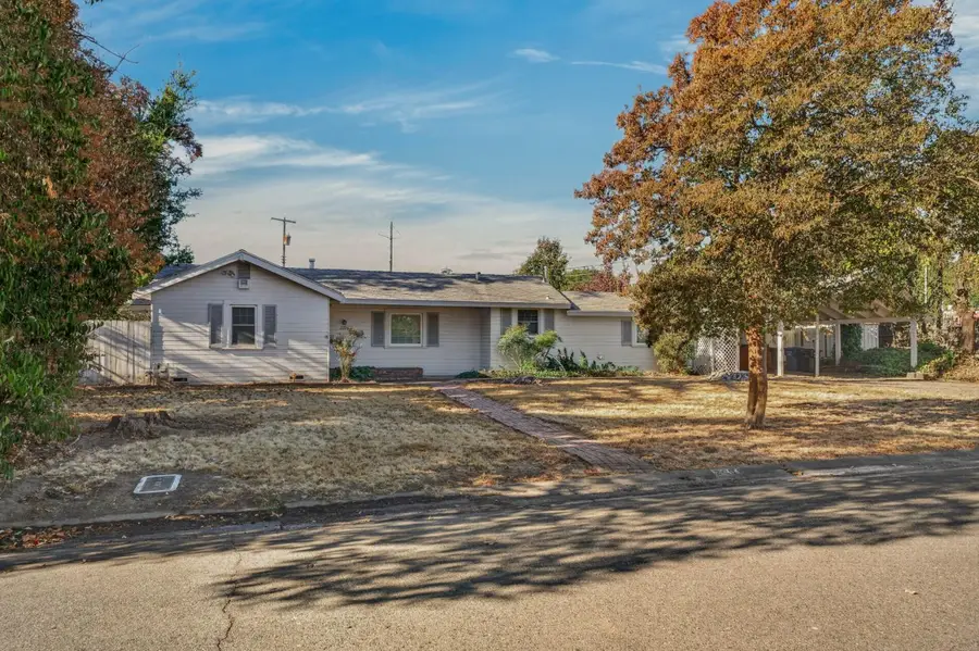 2204 Pyramid Way, Sacramento, CA 95821 - #3
