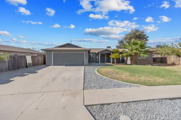 916 E Elm Street, Hanford, CA 93230