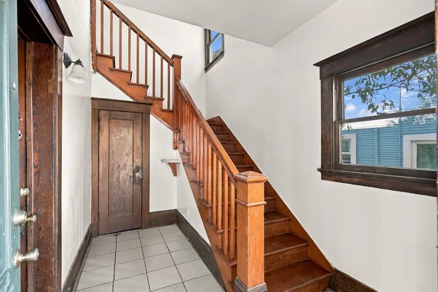 2978 39th, Sacramento, CA 95817 - #2