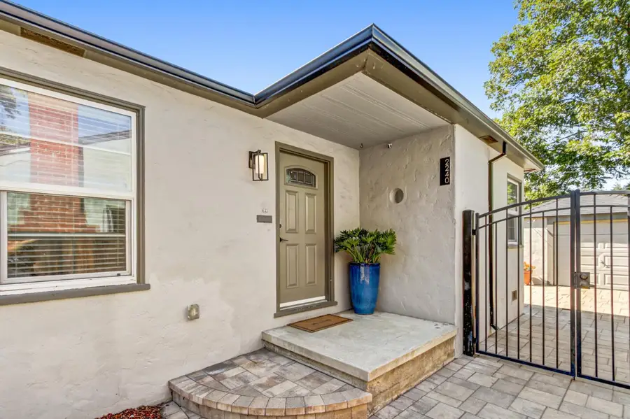 2240 33rd Street, Sacramento, CA 95817 - #3
