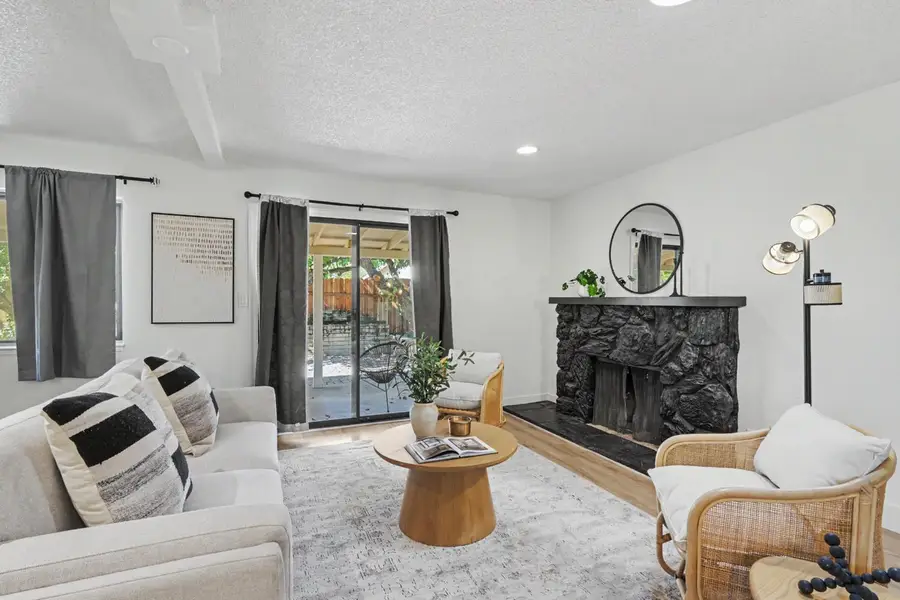 6851 Albury Street, Citrus Heights, CA 95621 - #3