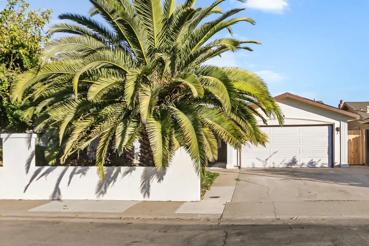 8169 Valley Green Drive, Sacramento, CA 95823 - #1