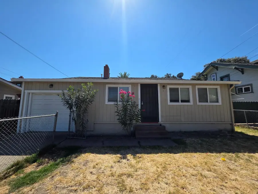 820 W Park Street, Stockton, CA 95203 - #2