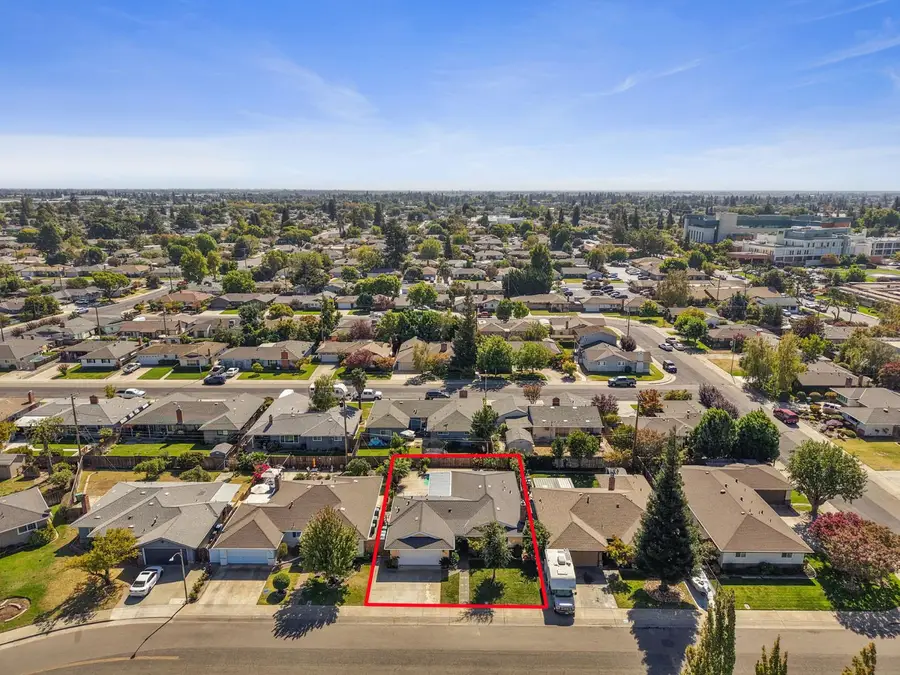 932 Sylvia Drive, Lodi, CA 95240 - #2