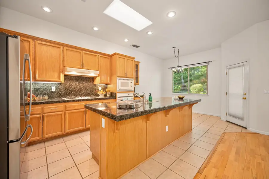 11566 Stonebrook Drive, Auburn, CA 95603 - #2