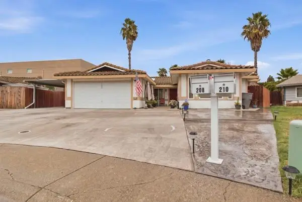 208 Ruth Court, Folsom, CA 95630 - #2