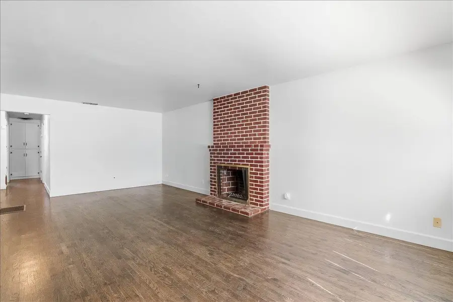 1757 Wakefield Way, Sacramento, CA 95822 - #3