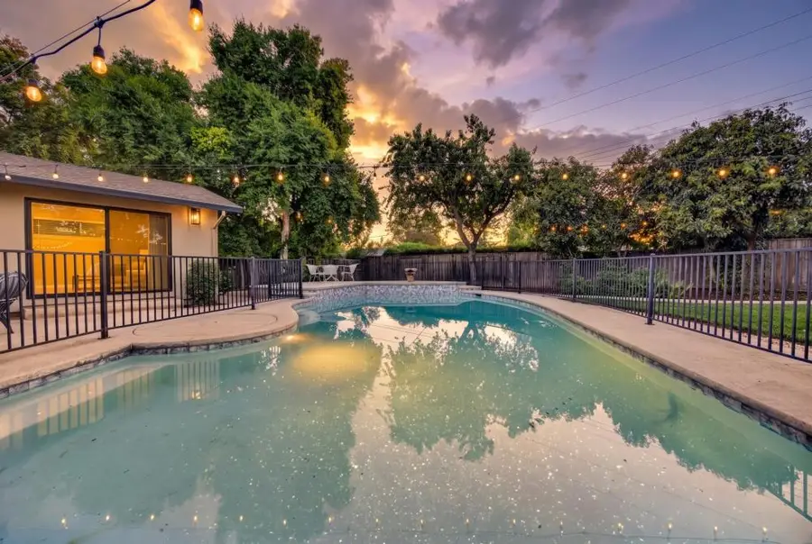 2821 Stafford Way, Sacramento, CA 95821 - #3