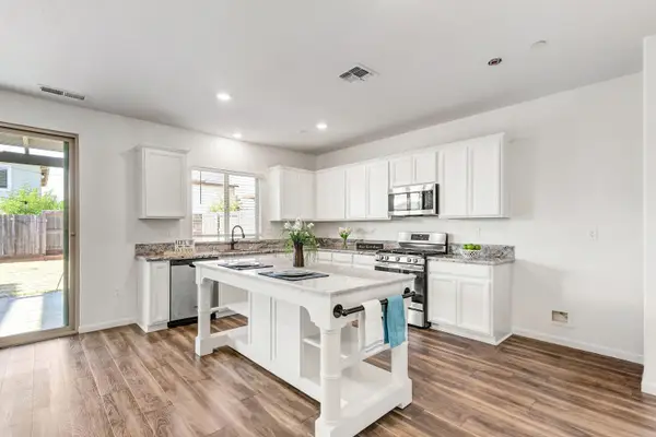 12727 Thorntonhall Drive, Rancho Cordova, CA 95742
