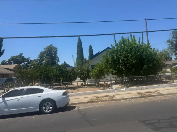 303 Locust Avenue, Manteca, CA 95337