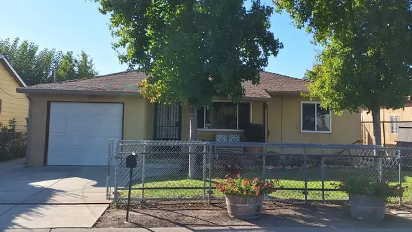 4044 E 4th Street, Stockton, CA 95215