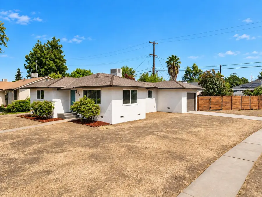 3856 N Hacienda Drive, Fresno, CA 93705 - #3