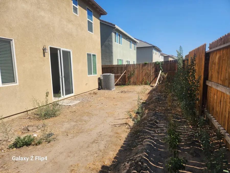1476 Meridian Street, Manteca, CA 95337 - #2