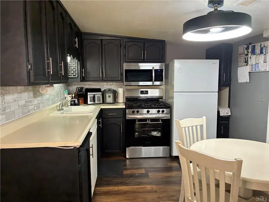1536 Fir Avenue, Atwater, CA 95301 - #3