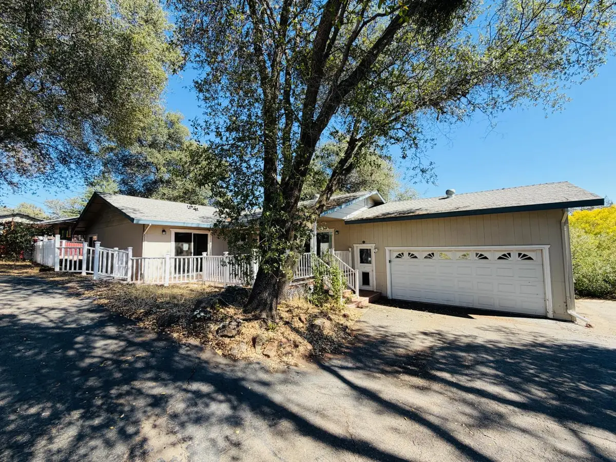 3718 Cambridge Road, Cameron Park, CA 95682 - #1