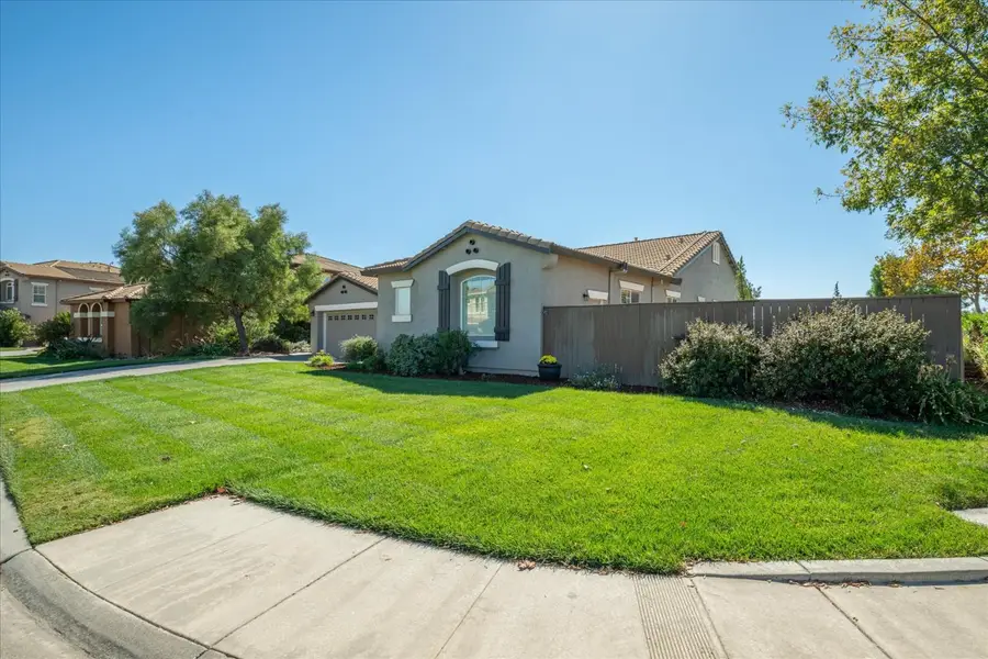 33203 Pintail Street, Woodland, CA 95695 - #2