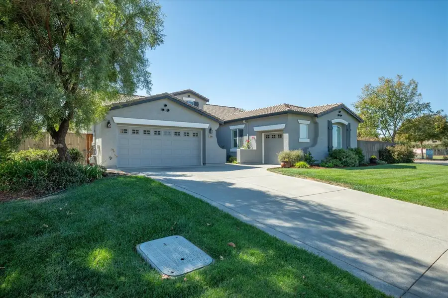 33203 Pintail Street, Woodland, CA 95695 - #3