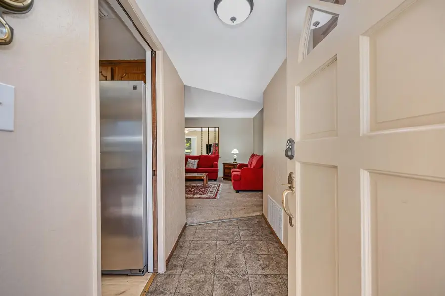 2640 Los Feliz Way, Carmichael, CA 95608 - #3