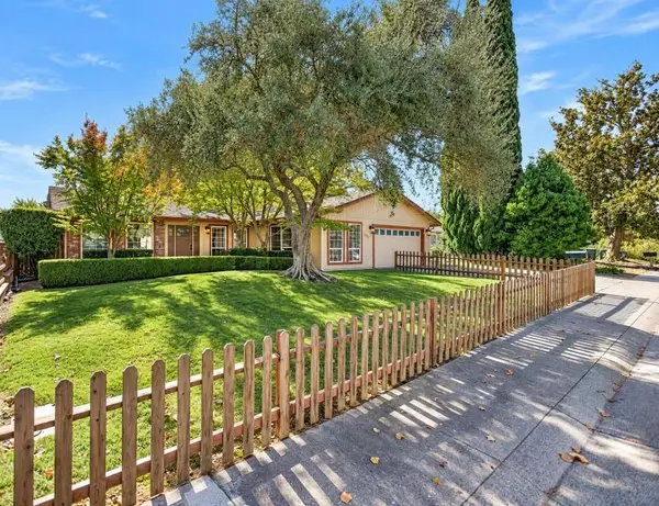 8412 Gaylor Way, Carmichael, CA 95608