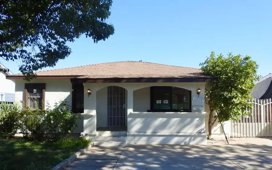 1429 W 9th Street, Merced, CA 95341 - #2