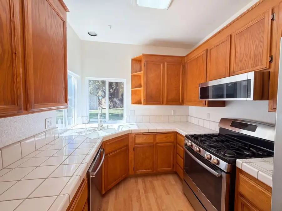 396 Quail Drive, Woodland, CA 95695 - #2