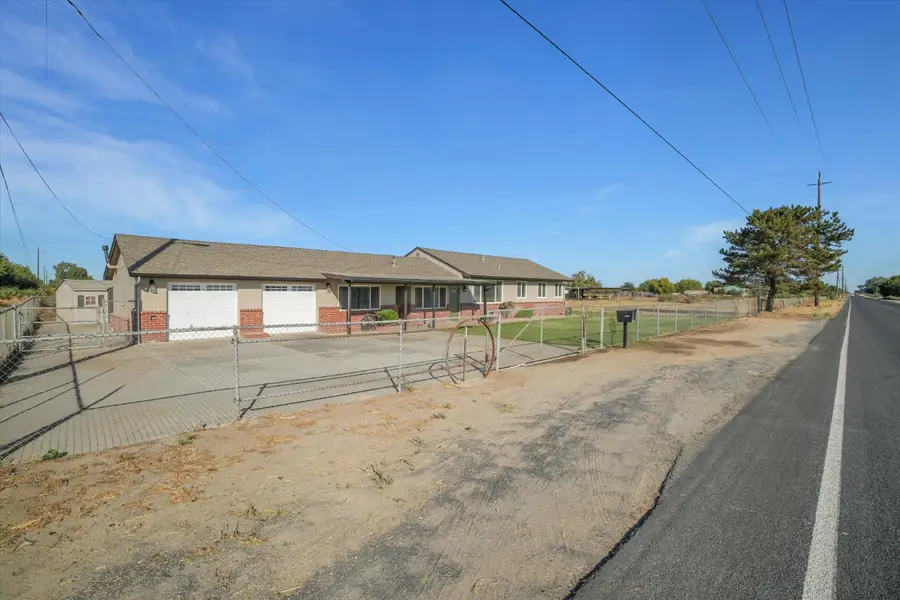 21913 S Airport Way, Manteca, CA 95337 - #3