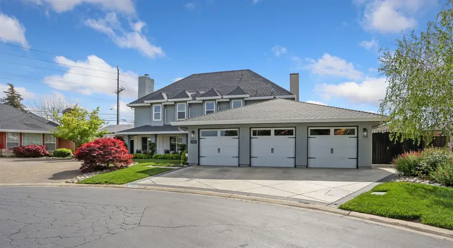 248 River Oaks Drive, Lodi, CA 95240 - #2