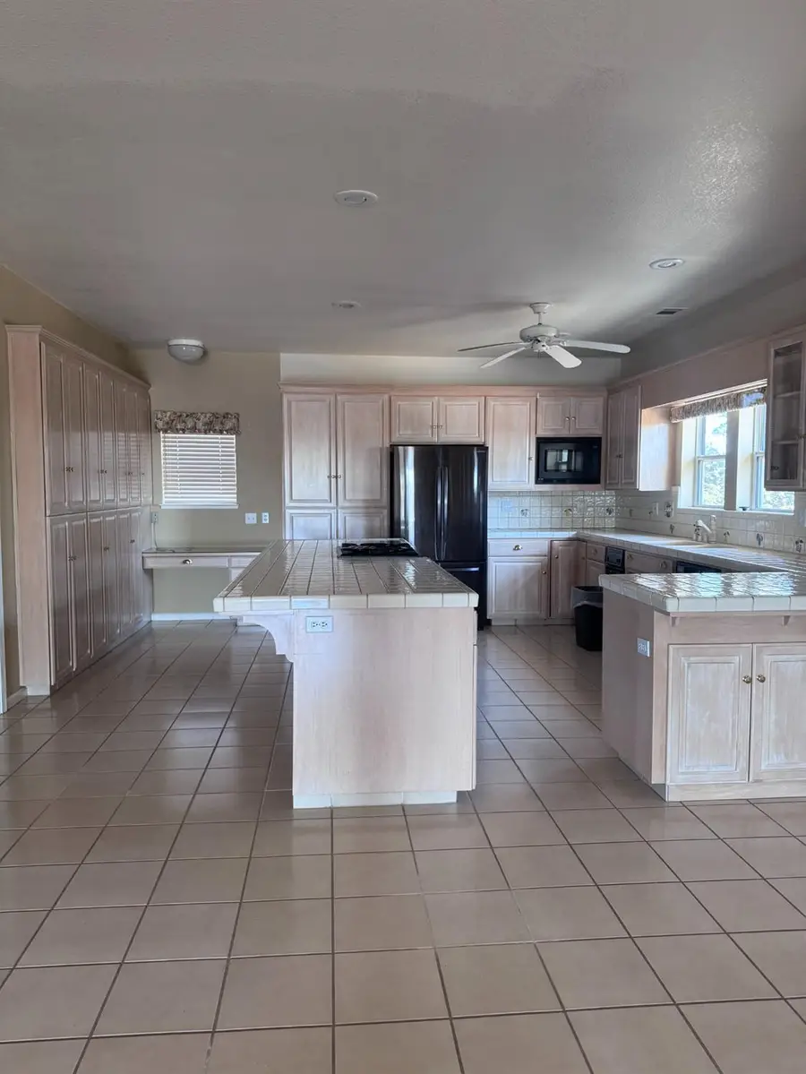 38 Harvest Ridge Road, Valley Springs, CA 95252 - #2